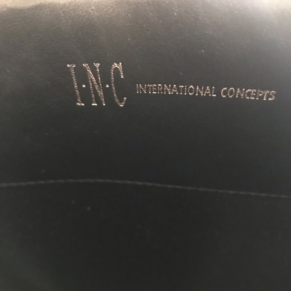 Leather boots - Picture 3 of 3